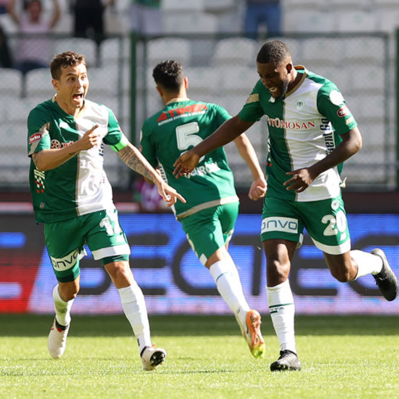 Konyaspor 90+7'de üç puanı kaptı!