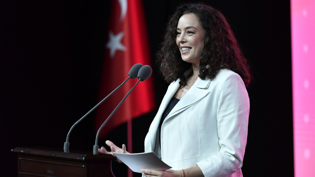 "Kamuoyunun bilgisine saygıyla sunarım"