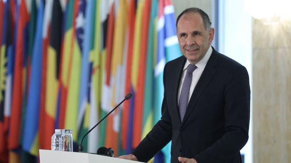 Yunan bakandan Türkiye açıklaması