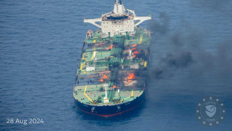 Husiler, bir yılda 193 gemiye saldırdı