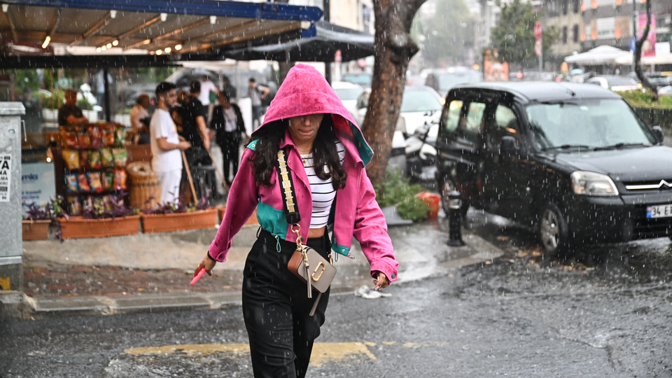 Sağanak yağmur uyarısı! Bu iller dikkat