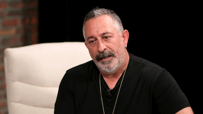 Cem Yılmaz tarafını belli etti