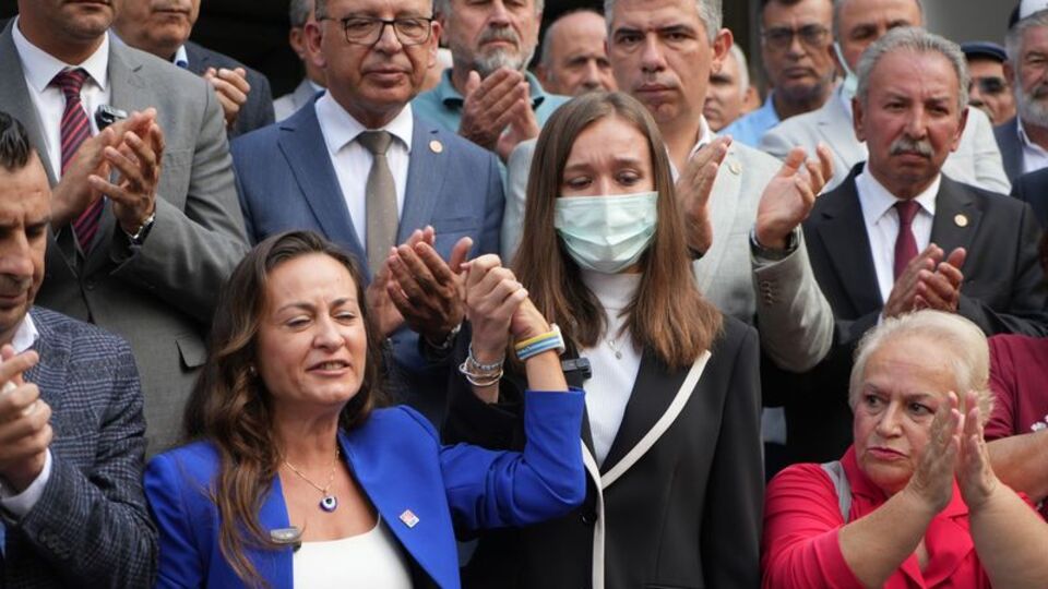 CHP il başkanlarından Durbay'a destek