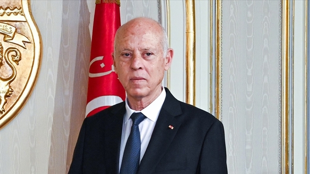 Tunus'a seçimi Said kazandı