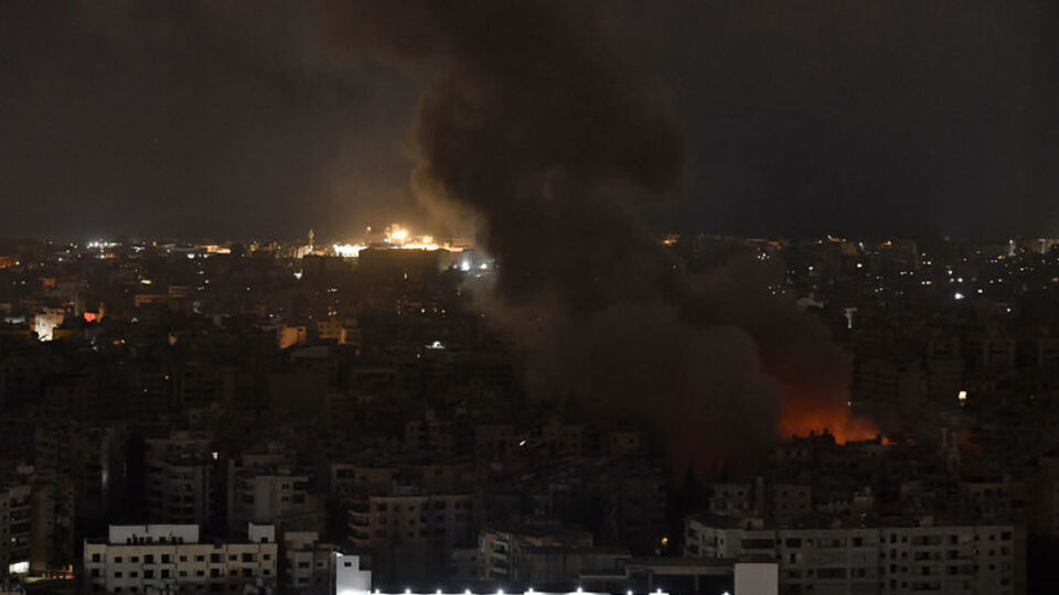 İsrail, Beyrut'u yine bombaladı