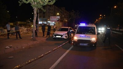 Otomobilin çarptığı yaşlı kadın öldü