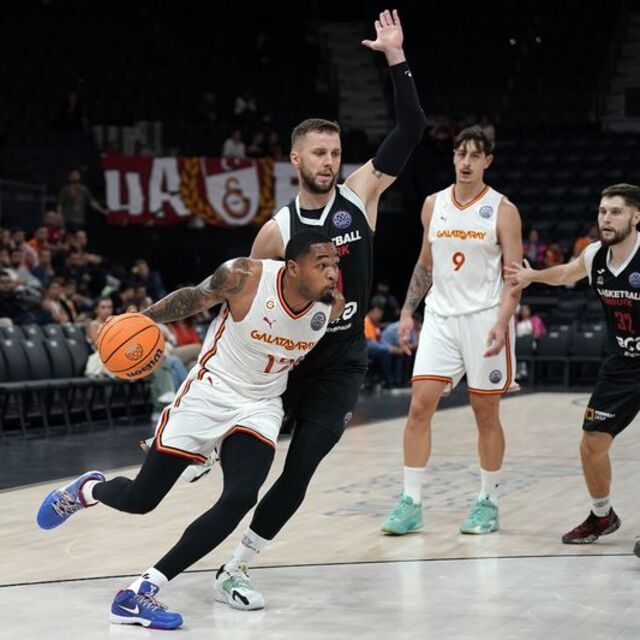 Galatasaray evinde mağlup