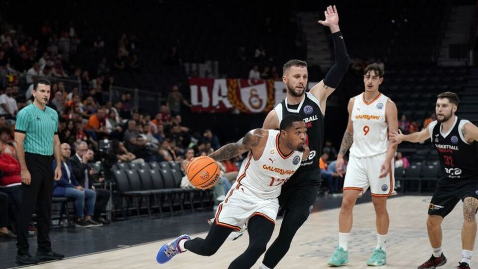 Galatasaray evinde mağlup