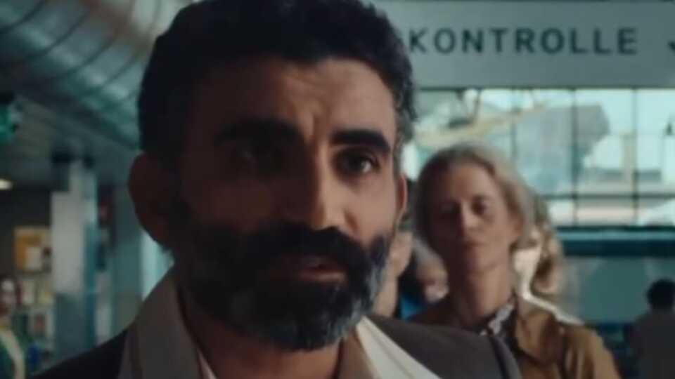 Nussknacker marka ucuz çikolatanın Türk ailesi temalı reklamı eleştiri aldı