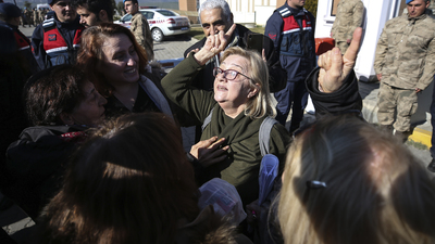 Gezi Parkı davasında 3 sanık için yeniden yargılama: Dosya savcılığa gönderildi