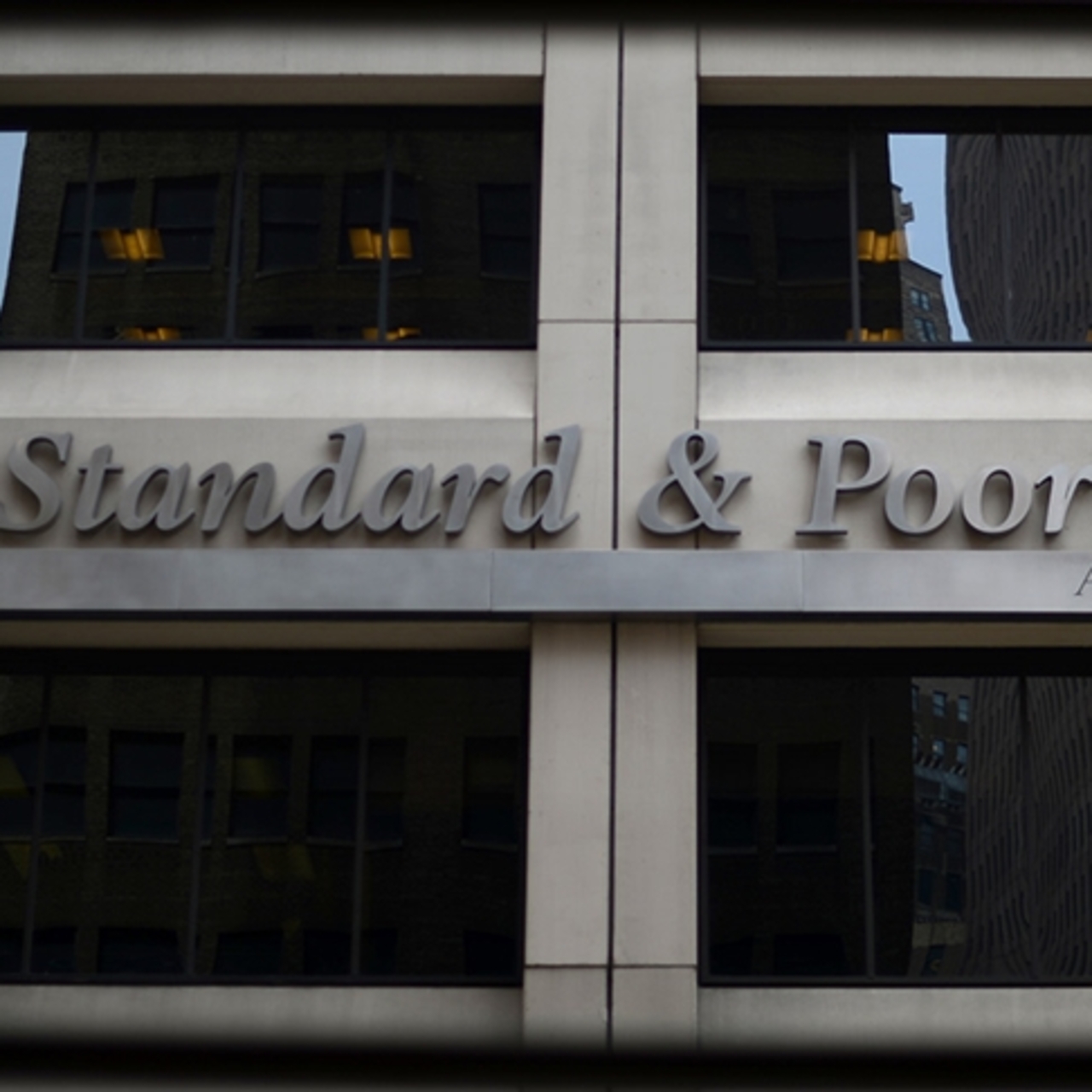 S&P: Çatışmalar kredi derecelendirmeleri için risk