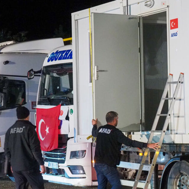 Konteyner evler Bosna Hersek'e ulaştı
