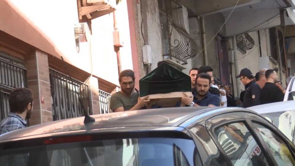 Eşini öldürüp polisi aradı! Pişkin savunma!