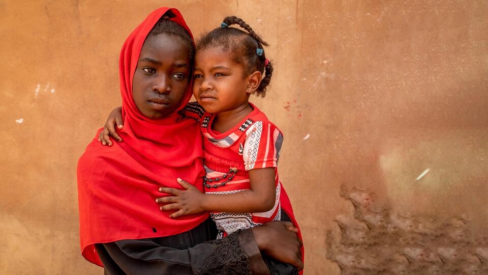 Geleceğin Güçlü Kızları sergisi AKM'de