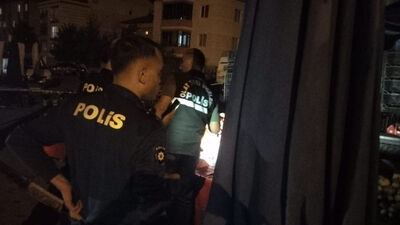 Kadın kılığında gelip silahını ateşledi