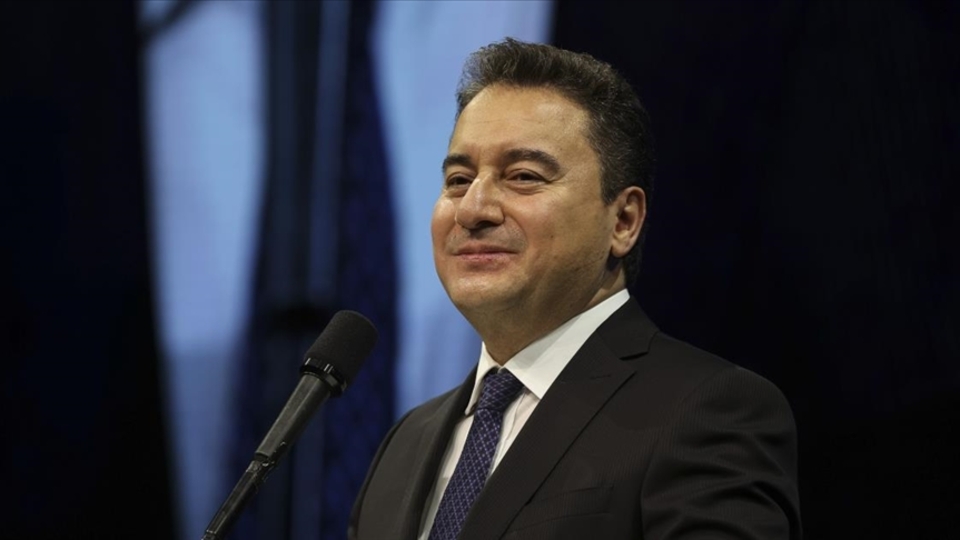 Babacan yeniden genel başkan