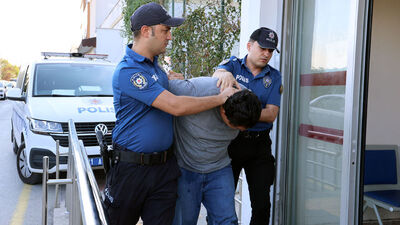 Küçük çocuğa izletti! Muayene sırasında darp ettiren film!