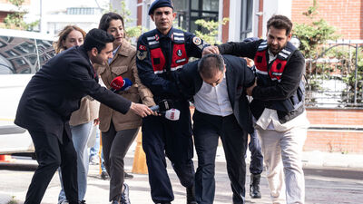 Savcıya tehditte 8 şüpheli adliyede