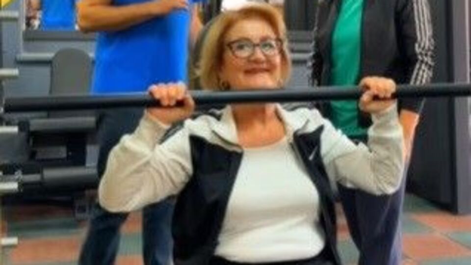 Bozkurt'ta spor salonu hizmete açıldı