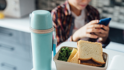 Günlük temizlenmeyen su mataraları enfeksiyon riski taşıyor