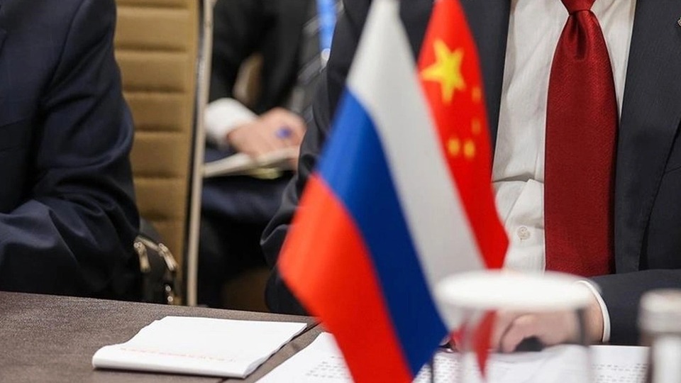 Çin ve Rusya savunma bakanları Pekin'de görüştü