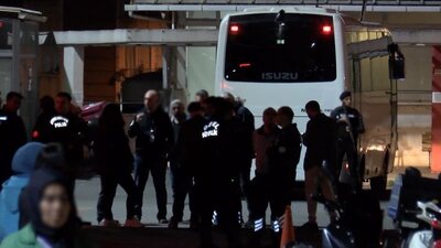 Hastane bahçesinde silah sesleri