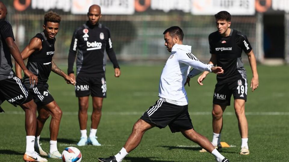 Beşiktaş dört gün sonra topbaşı yaptı