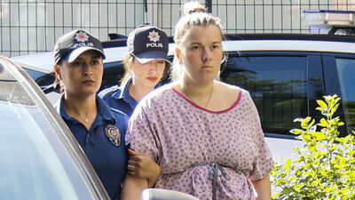 Havalimanında dehşet! Klozete yeni doğan bebeğini bıraktı!