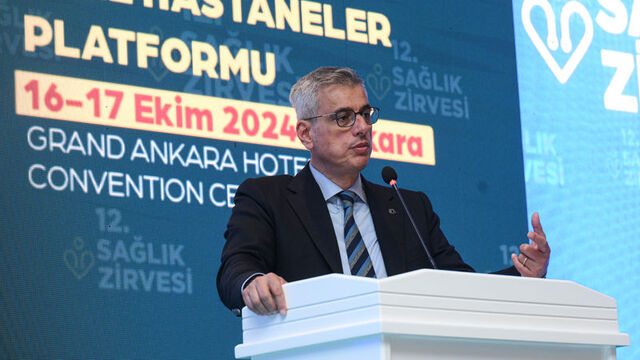 Bakan Memişoğlu'ndan hekimlere 'empati ve özveri' uyarısı