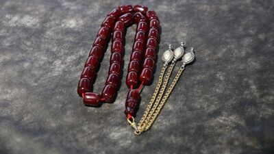 Bu tespihin değeri bir otomobil kadar!