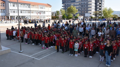 İstanbul'da bazı okullarda ders saatleri değiştirildi