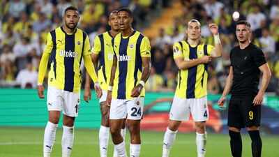 Fenerbahçe'nin kamp kadrosunda iki eksik!