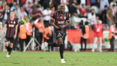 Osimhen'in golü tarihe geçti!