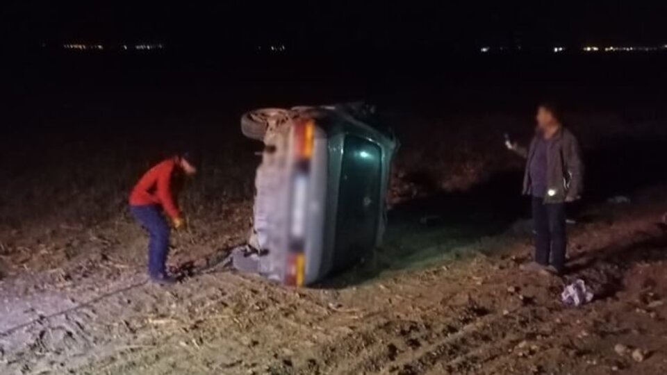 Otomobil şarampole devrildi, sürücü öldü