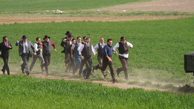 Karakterlerini anlattılar