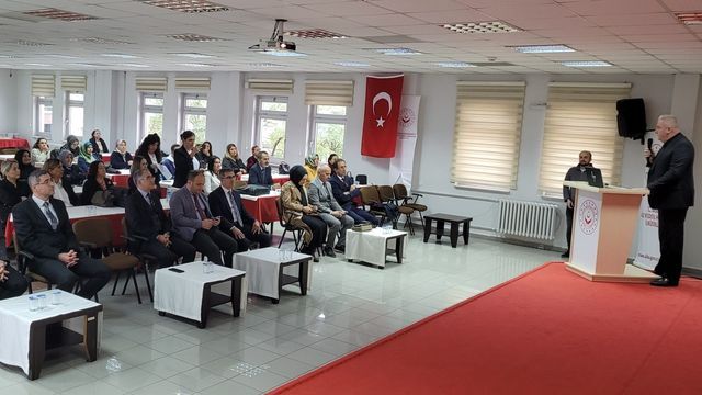 Yenilikçi Mahalli Hizmet İçi Eğitim Programı başladı