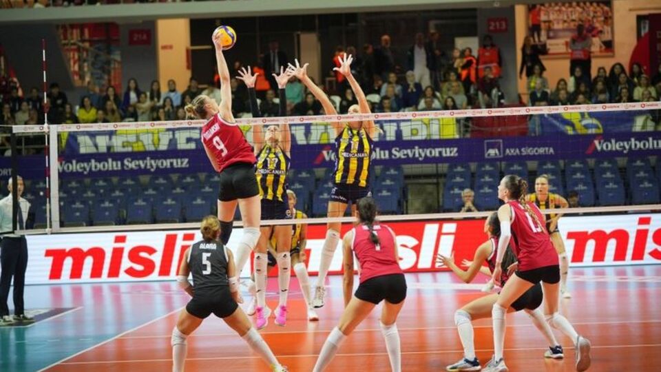 Derbide kazanan Fenerbahçe