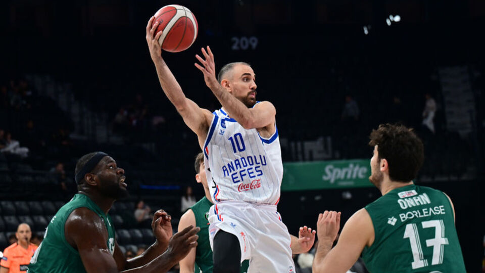 Anadolu Efes, Milano'ya konuk olacak