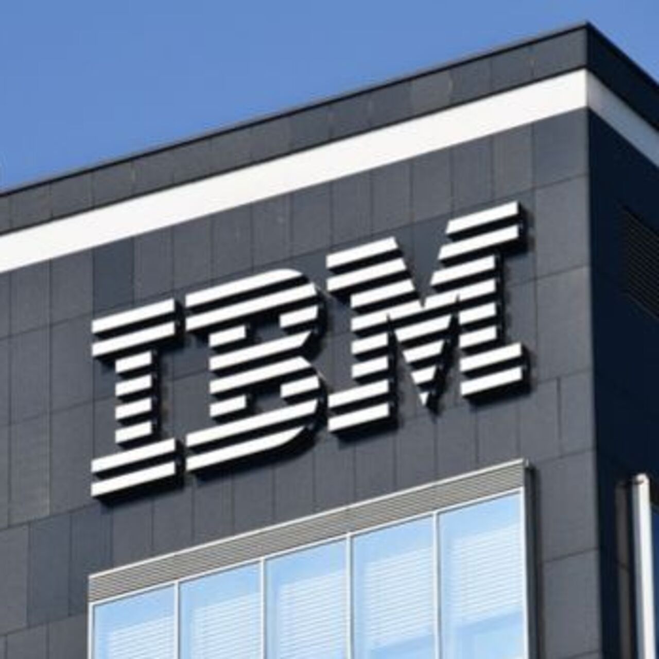 IBM'den 15 milyar dolarlık gelir