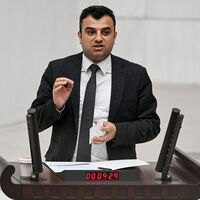 Ömer Öcalan Abdullah Öcalan'ı ziyaret etti