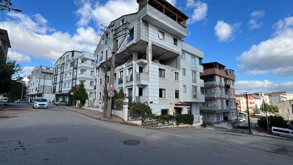 Doğalgaz patladı! Bina mühürlendi