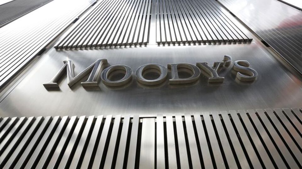 Moody's Fransa'nın not görünümünü negatife çevirdi