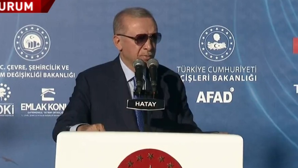 130 bininci afet konutu teslim edildi