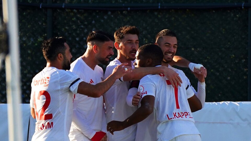 Pendikspor, tek attı üç aldı!