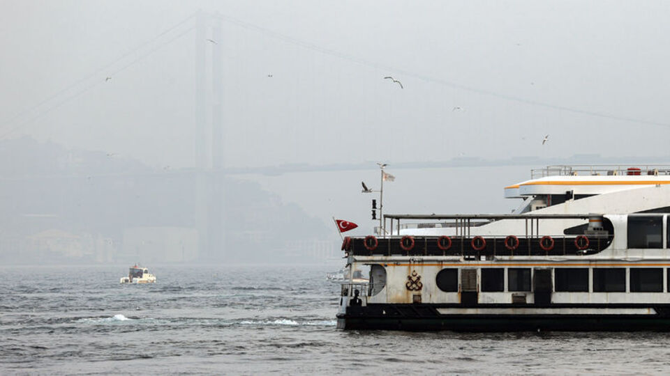 Boğazda gemi trafiği açıldı