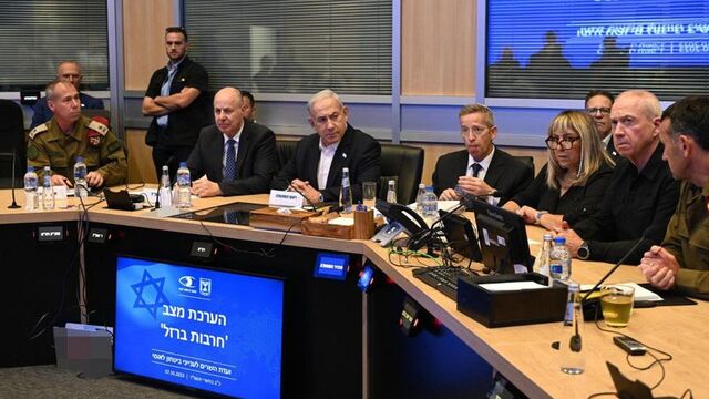 İsrail'den UNRWA ajansına yasak, İran'a misilleme kararı