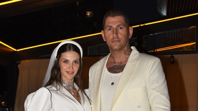 Ünlü oyuncu evlendi