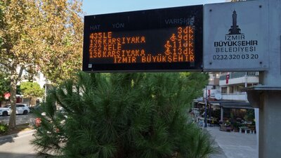 İzmir'de "akıllı durak" dönemi