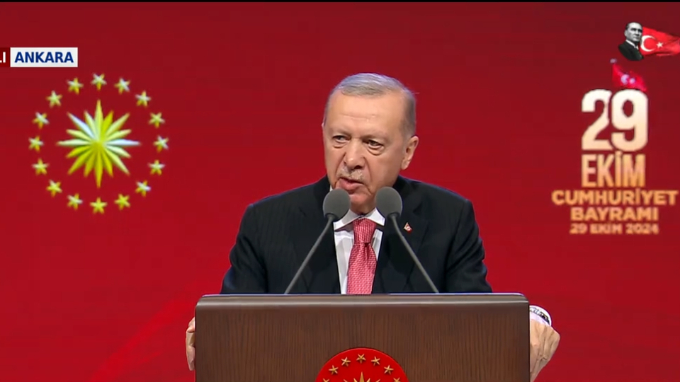 Cumhurbaşkanı Erdoğan'dan açıklamalar