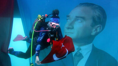 Su altında harika manzara